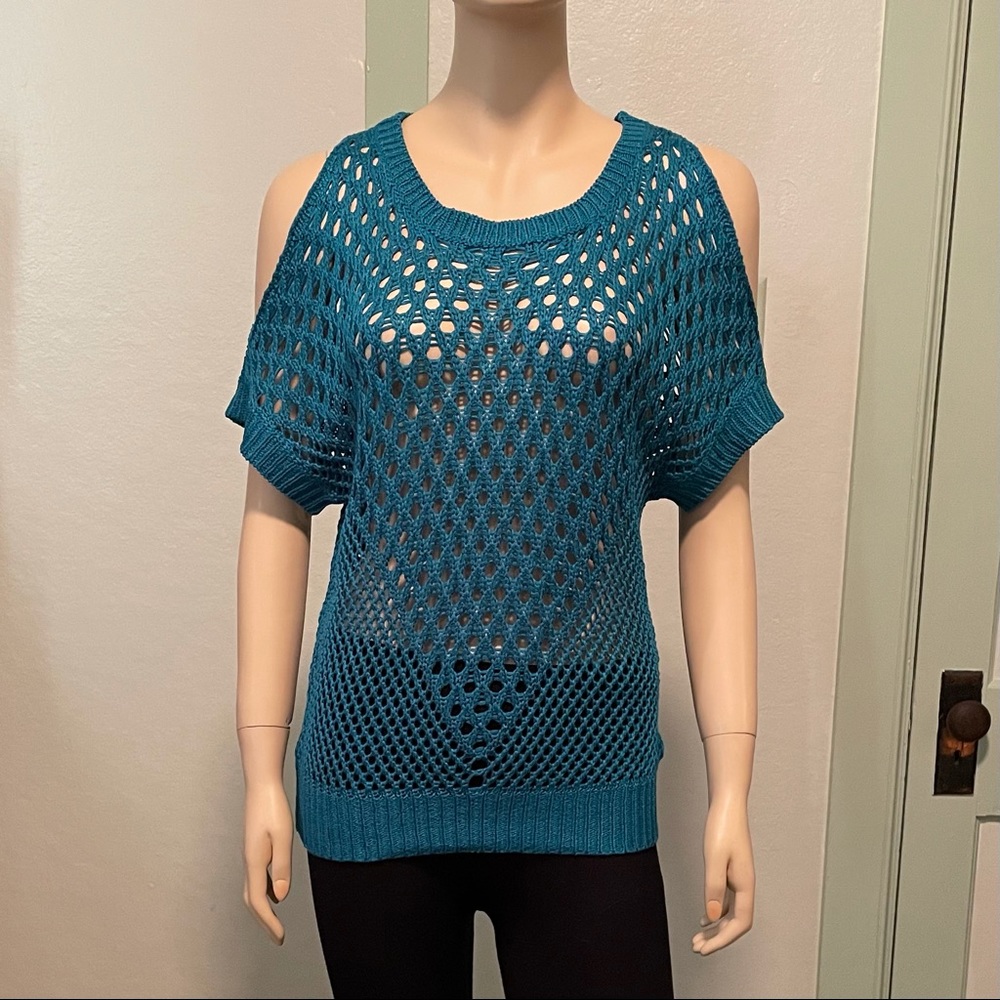 TAKARA Crochet Top